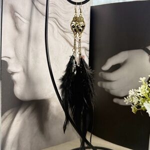 Chic vintage floral earring with feather tassels